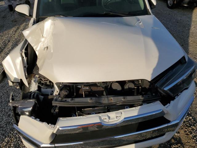 Photo 12 from auction – 2014 TOYOTA 4RUNNER SR with VIN JTEBU5JR3E5164856