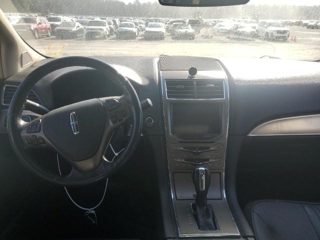 Photo 8 from auction – 2011 LINCOLN MKX with VIN 2LMDJ8JK3BBJ28005