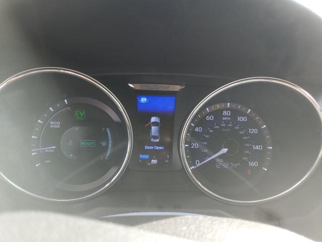 Photo 9 from auction – 2012 HYUNDAI SONATA HYB with VIN KMHEC4A47CA040656