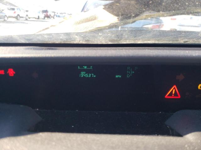 Photo 9 from auction – 2004 TOYOTA PRIUS with VIN JTDKB20U740001587