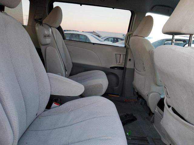 Photo 11 from auction – 2011 TOYOTA SIENNA LE with VIN 5TDKK3DC6BS027695