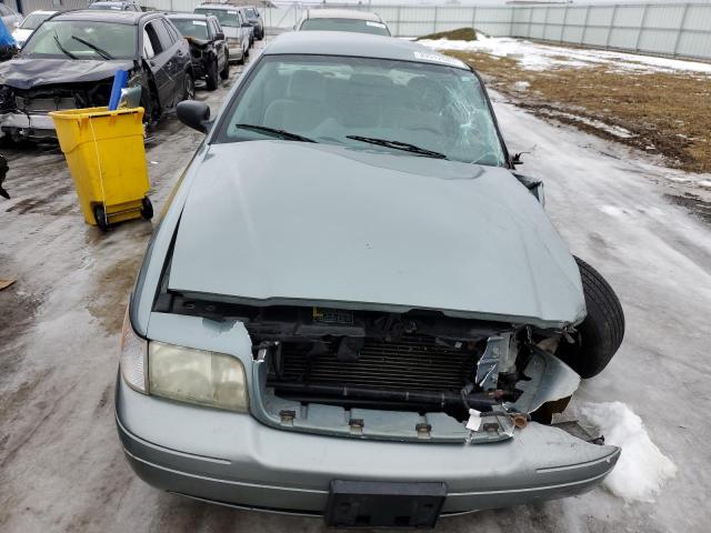 Photo 5 from auction – 2005 FORD CROWN VICT with VIN 2FAFP73W35X110442