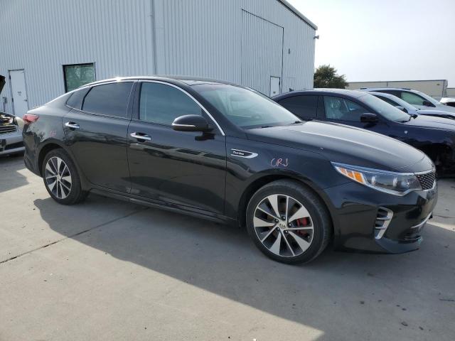 Photo 4 from auction – 2017 KIA OPTIMA SX with VIN 5XXGW4L29HG136705