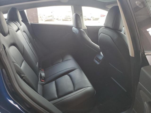 Photo 10 from auction – 2018 TESLA MODEL 3 with VIN 5YJ3E1EA5JF049705