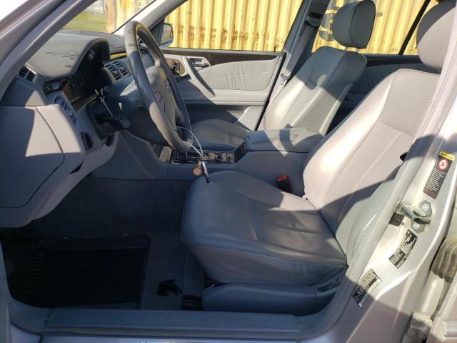 صورة رقم 7 من المزاد - 2002 MERCEDES-BENZ E 320 مع VIN WDBJF65J82B482620