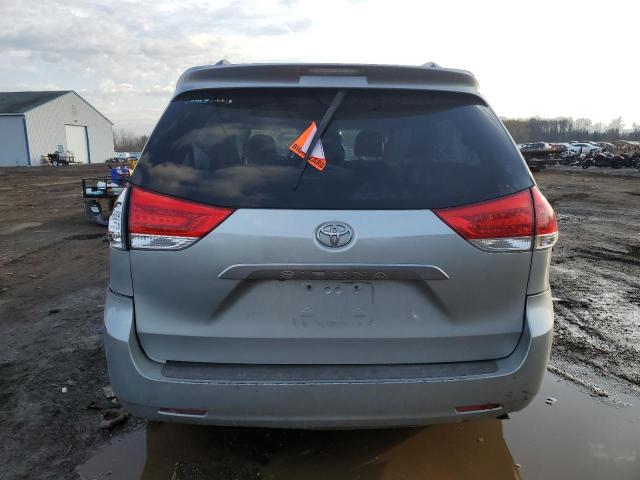 Photo 6 from auction – 2011 TOYOTA SIENNA LE with VIN 5TDJK3DC3BS011479