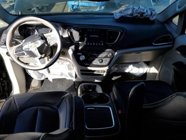 Photo 8 from auction – 2017 CHRYSLER PACIFICA L with VIN 2C4RC1GG7HR757910