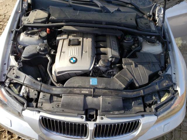 Photo 11 from auction – 2006 BMW 330 XI with VIN WBAVD33526KV62883