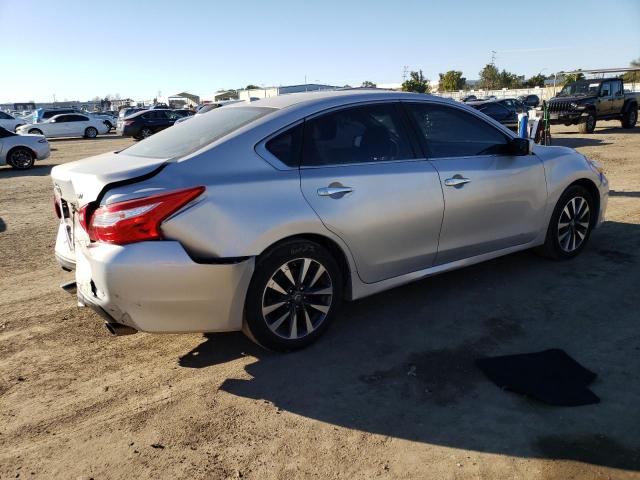 Photo 3 from auction – 2017 NISSAN ALTIMA with VIN 1N4AL3AP1HC230025