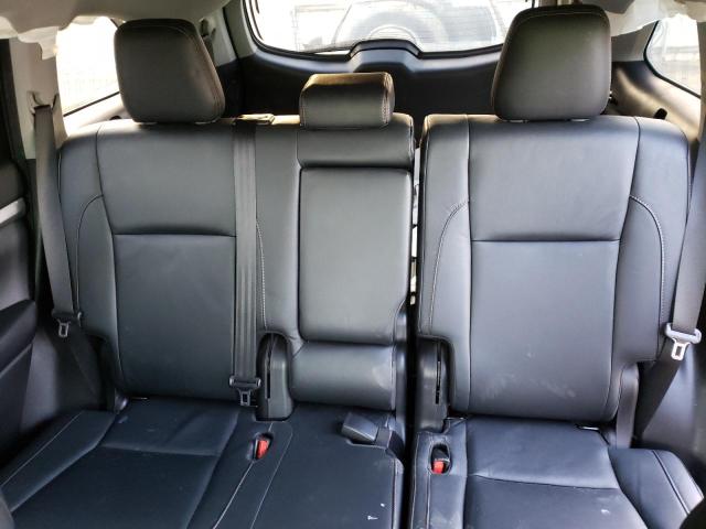 Photo 10 from auction – 2018 TOYOTA HIGHLANDER with VIN 5TDJZRFH8JS908044