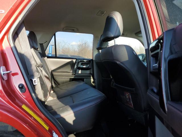 Photo 11 from auction – 2022 TOYOTA 4RUNNER SR with VIN JTERU5JRXN6051818
