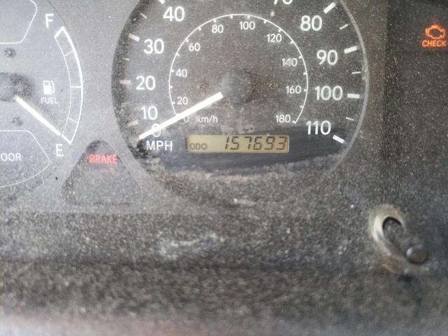 Photo 9 from auction – 2002 TOYOTA COROLLA CE with VIN 2T1BR12E32C529562
