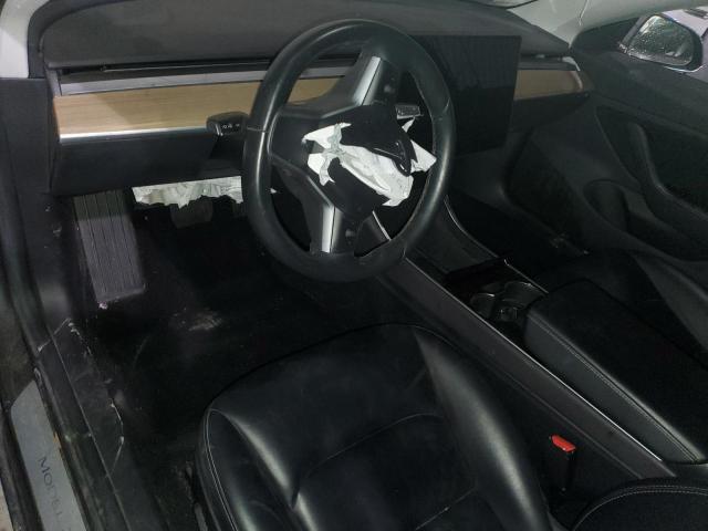 Photo 8 from auction – 2018 TESLA MODEL 3 with VIN 5YJ3E1EA7JF049432