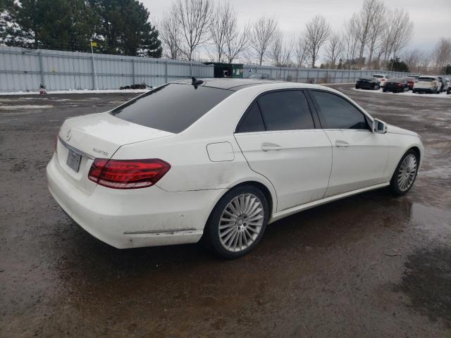 Photo 3 from auction – 2014 MERCEDES-BENZ E 250 BLUE with VIN WDDHF9HB3EA974834
