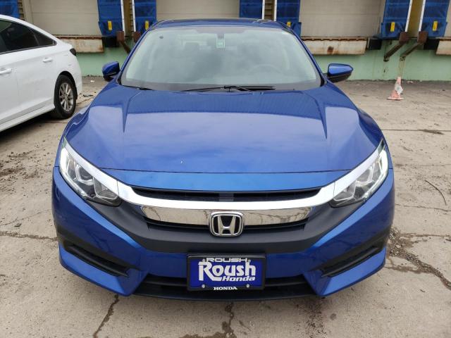 Photo 5 from auction – 2018 HONDA CIVIC EX with VIN 19XFC2F72JE036041