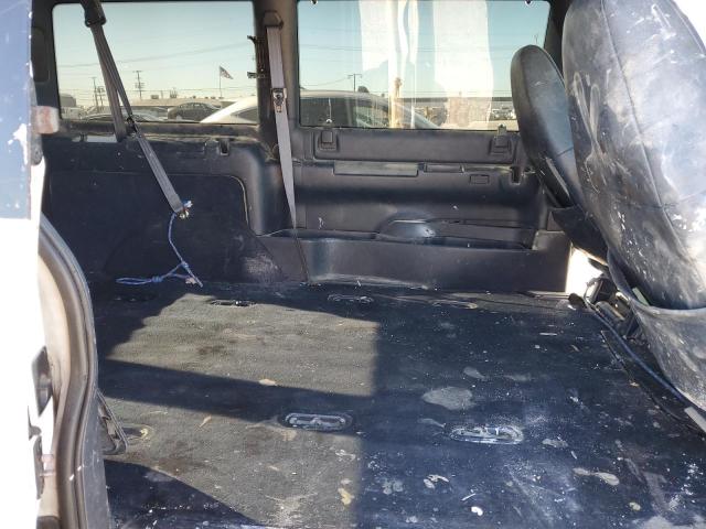 Photo 11 from auction – 2000 CHEVROLET ASTRO with VIN 1GNDM19W4YB141132