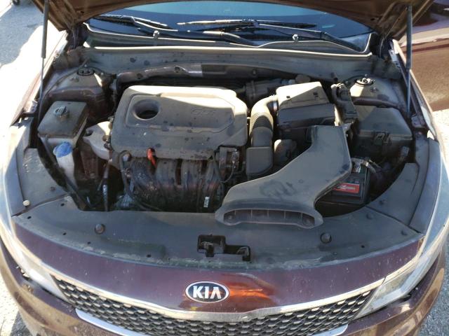Photo 11 from auction – 2017 KIA OPTIMA EX with VIN 5XXGU4L38HG130442