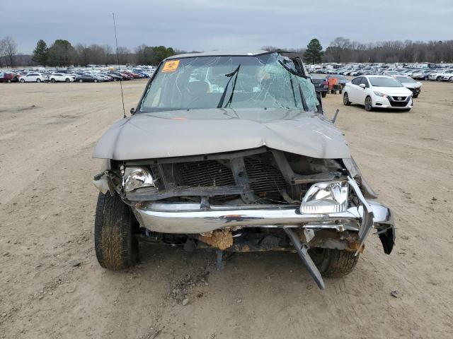 Photo 5 from auction – 2003 FORD F150 with VIN 1FTRX07243KC51753