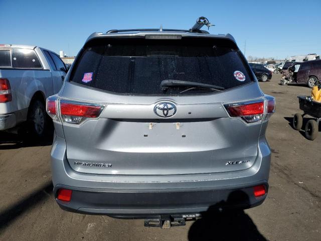 Photo 6 from auction – 2016 TOYOTA HIGHLANDER with VIN 5TDJKRFH0GS258686