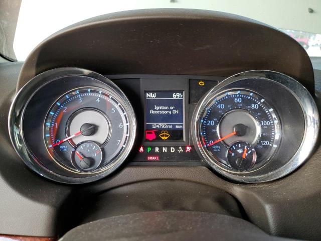 Photo 9 from auction – 2015 CHRYSLER TOWN & COU with VIN 2C4RC1CGXFR657674