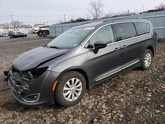 CHRYSLER PACIFICA T 2017 with VIN 2C4RC1BG9HR712314 - Photo from auction