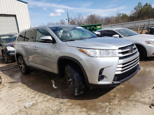 Photo 4 from auction – 2019 TOYOTA HIGHLANDER with VIN 5TDZZRFH6KS313195