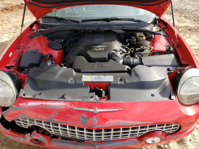 Photo 11 from auction – 2003 FORD THUNDERBIR with VIN 1FAHP60A03Y114781