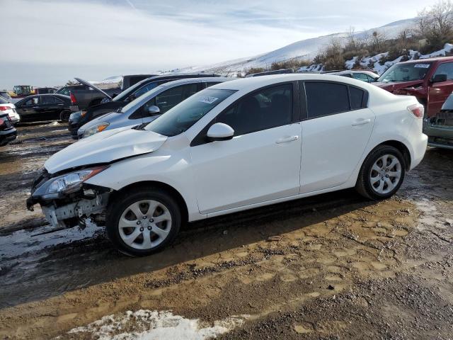 MAZDA 3 I 2011 with VIN JM1BL1UG0B1467672 - Photo from auction