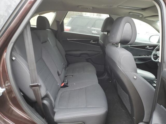 Photo 11 from auction – 2016 KIA SORENTO LX with VIN 5XYPG4A36GG032160