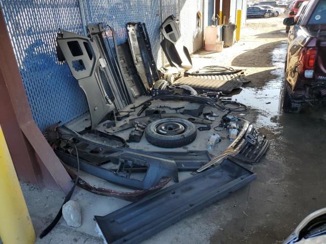 Photo 12 from auction – 2017 HONDA RIDGELINE with VIN 5FPYK2F54HB002091