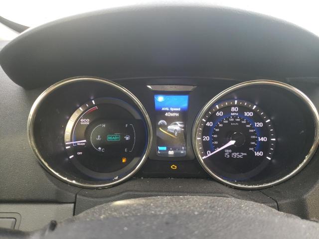 Photo 9 from auction – 2012 HYUNDAI SONATA HYB with VIN KMHEC4A40CA026176