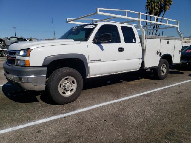 Photo 1 from auction – 2005 CHEVROLET SILVERADO with VIN 1GBHC29UX5E107213