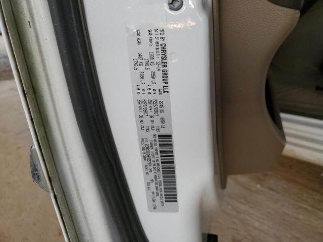 Photo 14 from auction – 2015 CHRYSLER TOWN & COU with VIN 2C4RC1CGXFR657674