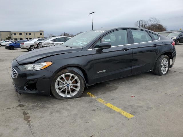 FORD FUSION SE 2019 with VIN 3FA6P0LU7KR140737 - Photo from auction