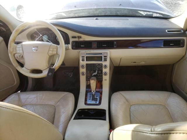 Photo 8 from auction – 2008 VOLVO V70 3.2 with VIN YV1BW982281051971