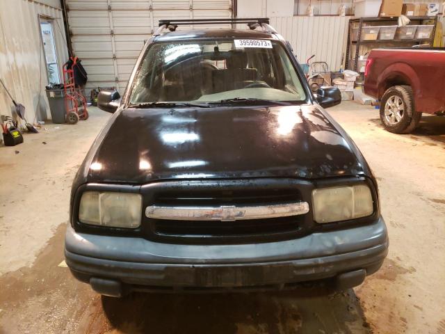 Photo 5 from auction – 2000 CHEVROLET TRACKER with VIN 2CNBJ13CXY6908441