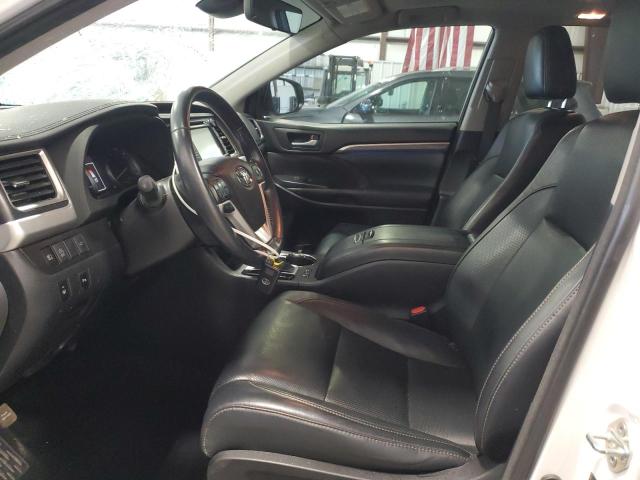 Photo 7 from auction – 2018 TOYOTA HIGHLANDER with VIN 5TDYZRFH0JS256163