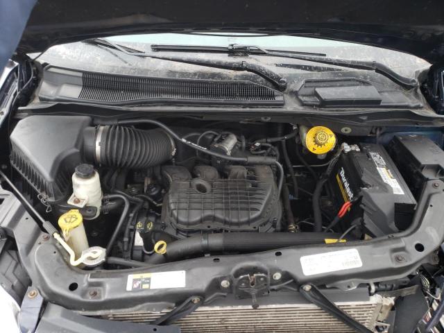 Photo 12 from auction – 2015 CHRYSLER TOWN & COU with VIN 2C4RC1BG3FR696575