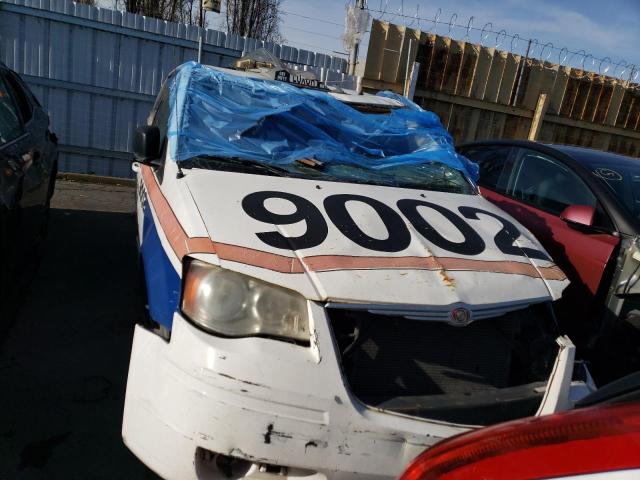 Photo 5 from auction – 2009 CHRYSLER TOWN & COU with VIN 2A8HR44E19R515803
