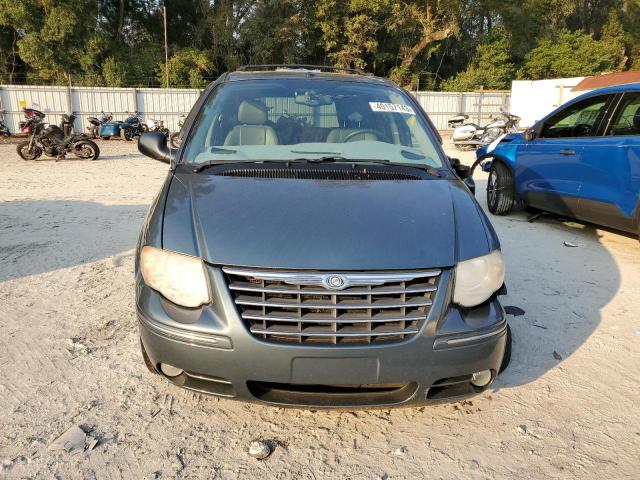 Photo 5 from auction – 2006 CHRYSLER TOWN & COU with VIN 2A4GP54L86R805569