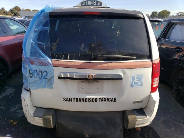 Photo 6 from auction – 2009 CHRYSLER TOWN & COU with VIN 2A8HR44E19R515803