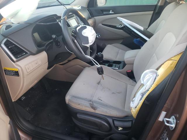 Photo 7 from auction – 2017 HYUNDAI TUCSON SE with VIN KM8J23A40HU445002