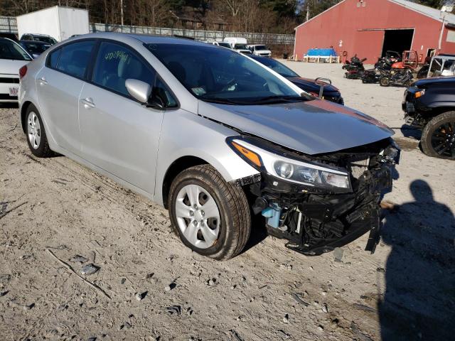Photo 4 from auction – 2017 KIA FORTE LX with VIN 3KPFL4A72HE045397