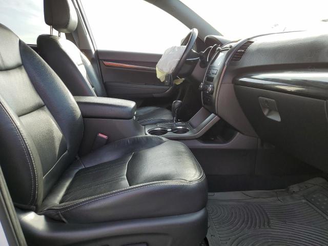 Photo 7 from auction – 2012 KIA SORENTO EX with VIN 5XYKUDA20CG236005
