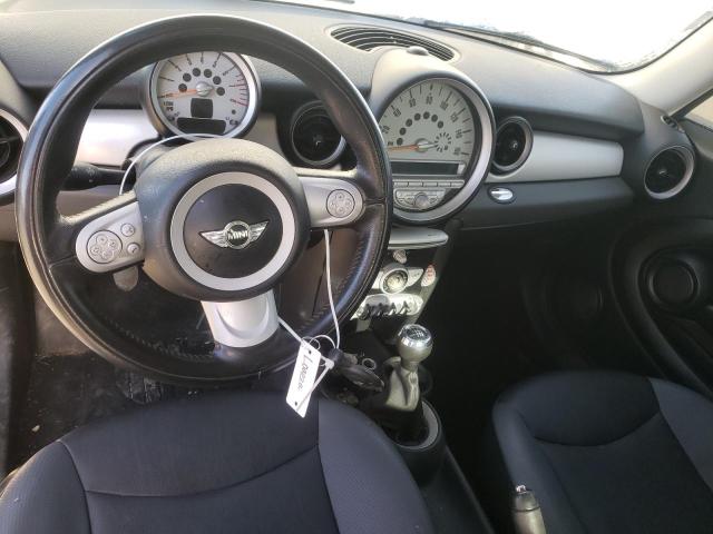 Photo 8 from auction – 2010 MINI COOPER with VIN WMWMF3C53ATZ28178