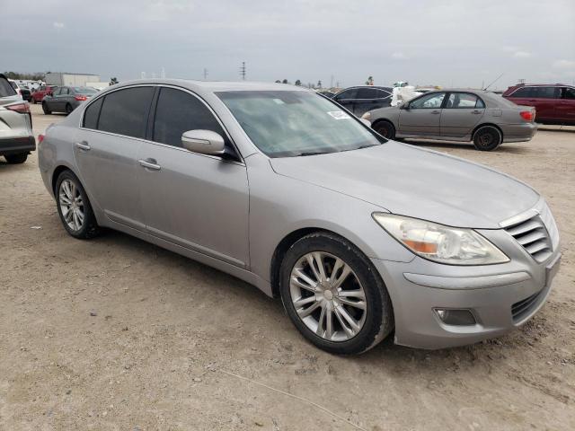 Photo 4 from auction – 2010 HYUNDAI GENESIS 4. with VIN KMHGC4DF2AU093962