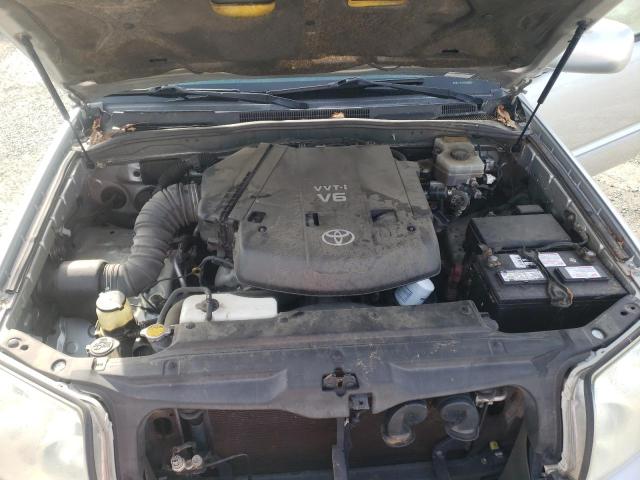Photo 12 from auction – 2004 TOYOTA 4RUNNER LI with VIN JTEZU17R240042273