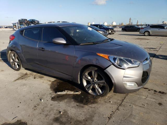 Photo 4 from auction – 2016 HYUNDAI VELOSTER with VIN KMHTC6AD7GU294911