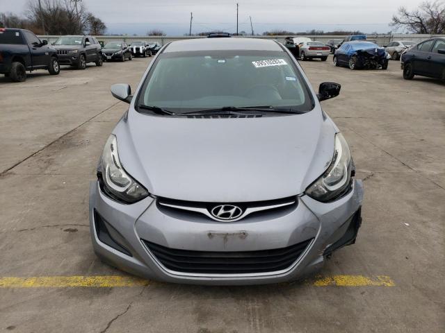 Photo 5 from auction – 2016 HYUNDAI ELANTRA SE with VIN 5NPDH4AE2GH770063