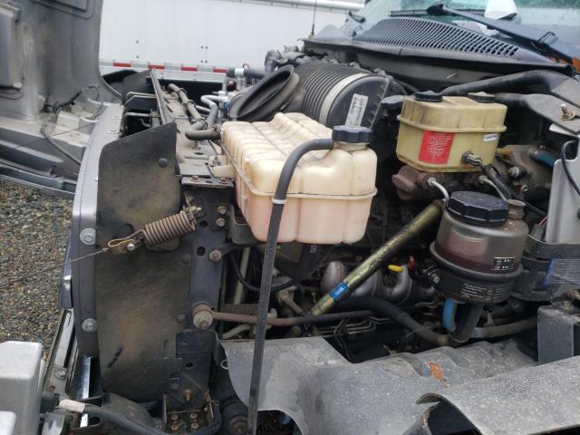 Photo 7 from auction – 2004 GFST MOTORHOME with VIN 1GBE5U1E54F504933